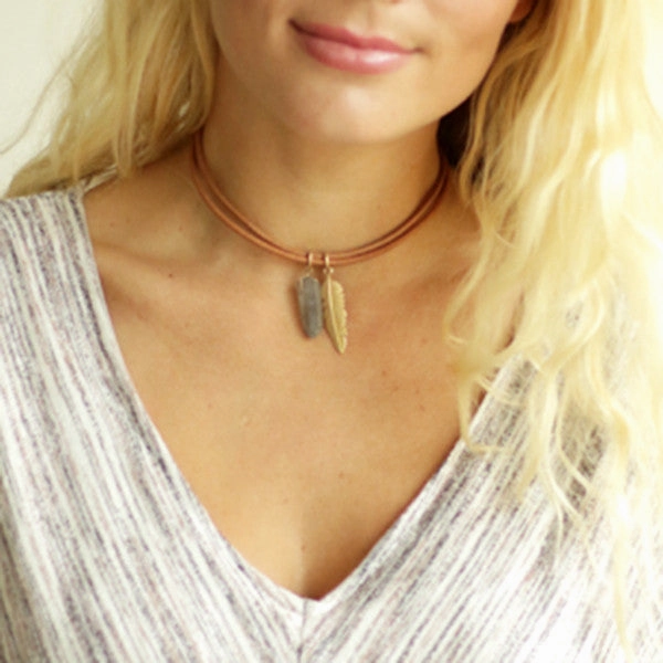 Crystal Leather Choker with Gold Feather Brown Fresh Vibe Fashionable Style