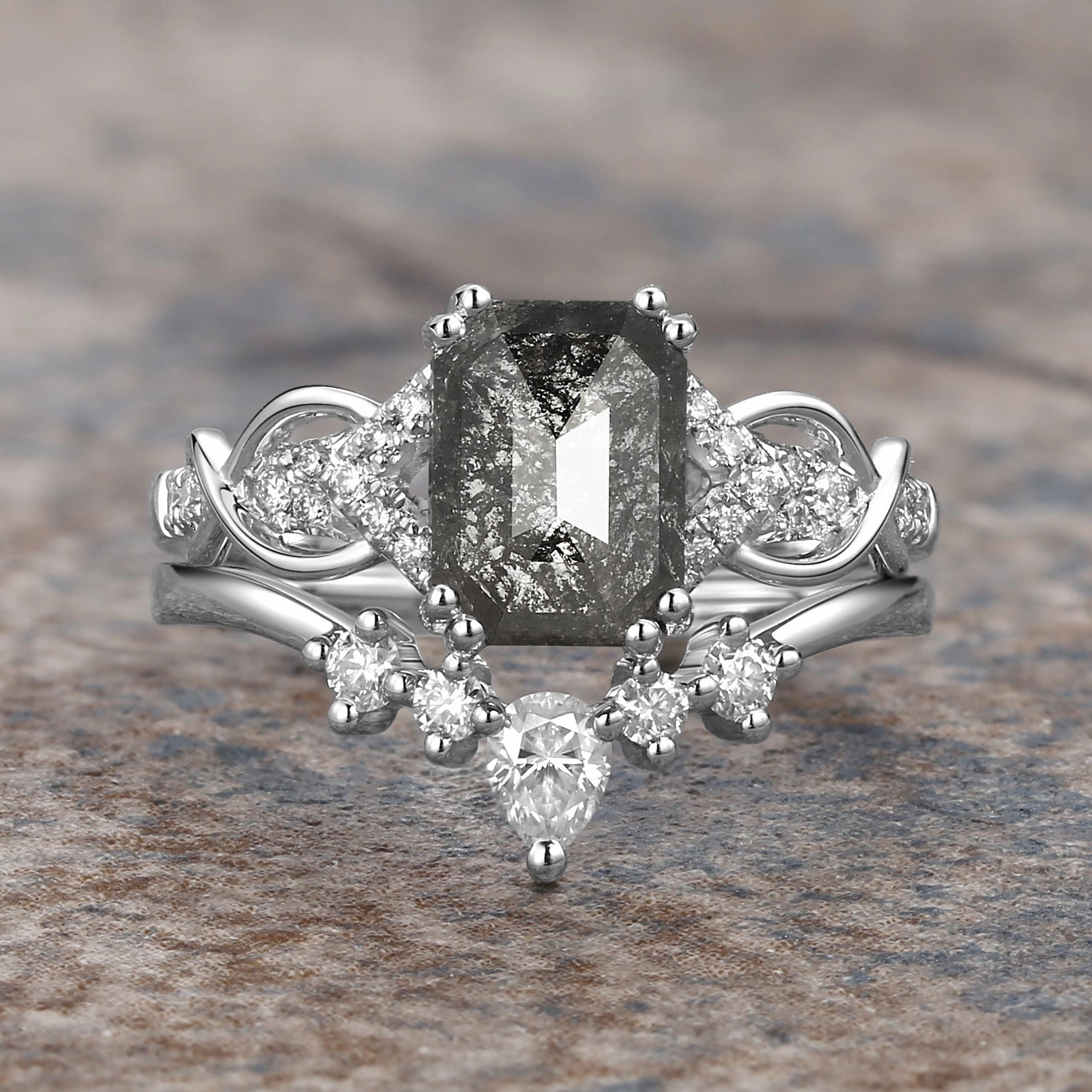 Cushion Cut Salt and Pepper Diamonds Vintage Engagement Ring Sets 2pcs Outdoor Light Custom Shine