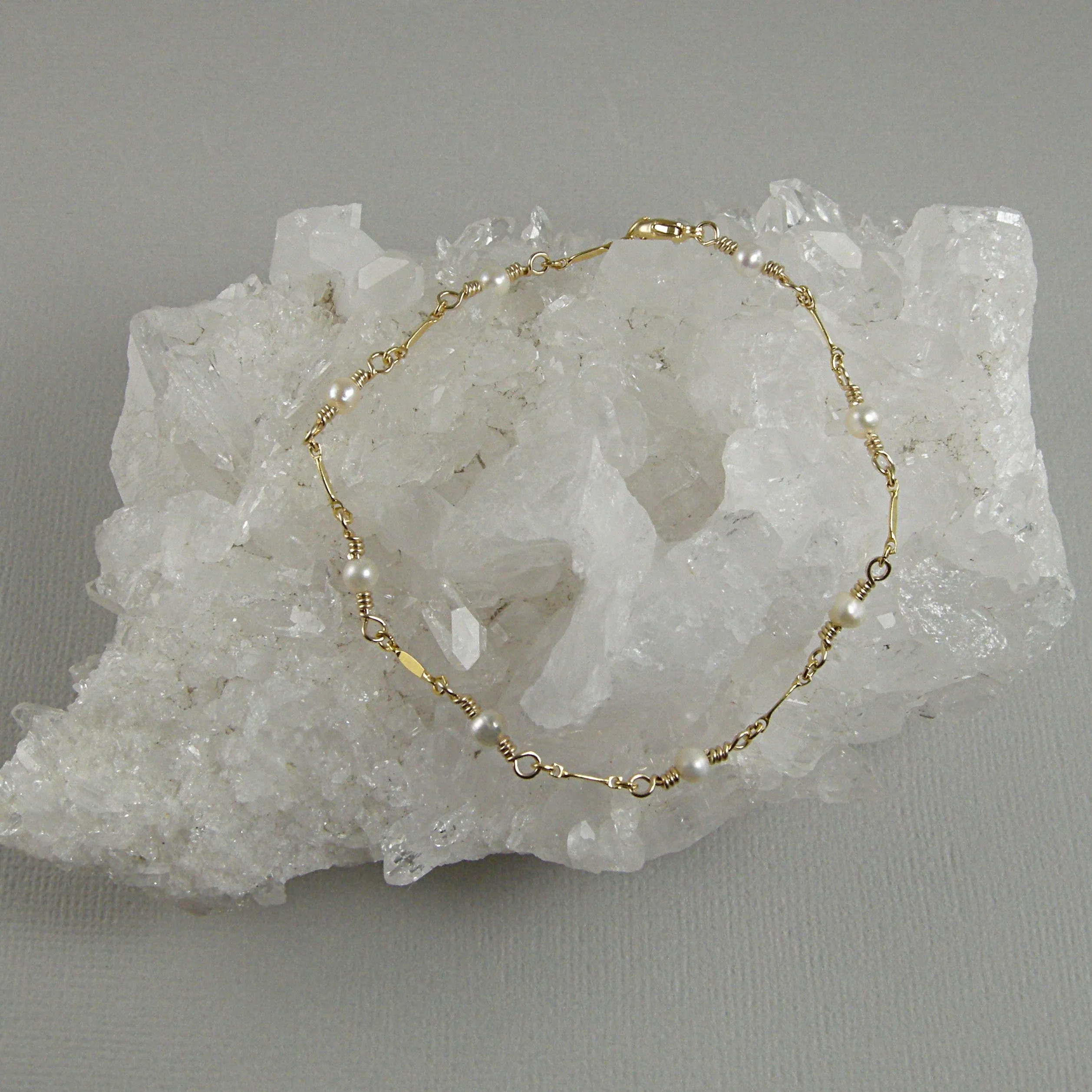 Dainty Gold Chain Pearl Anklet