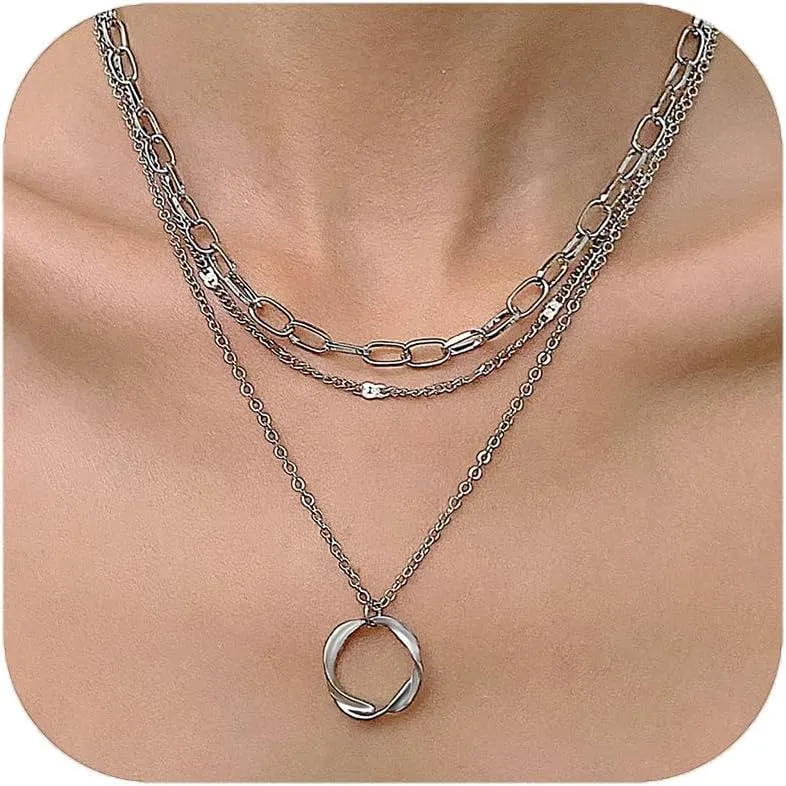 Dainty Gold Layered Necklaces for Women 14k Gold Chain Necklaces Geometric Circle Pendant Necklace Simple Stackable Pendant Necklaces Paperclip Chain Gold Choker Necklaces Gold Jewelry