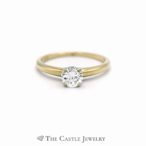 Luxury Design Symmetrical design Lovely Round Brilliant Cut Diamond Solitaire Engagement Ring in 14K Yellow Gold