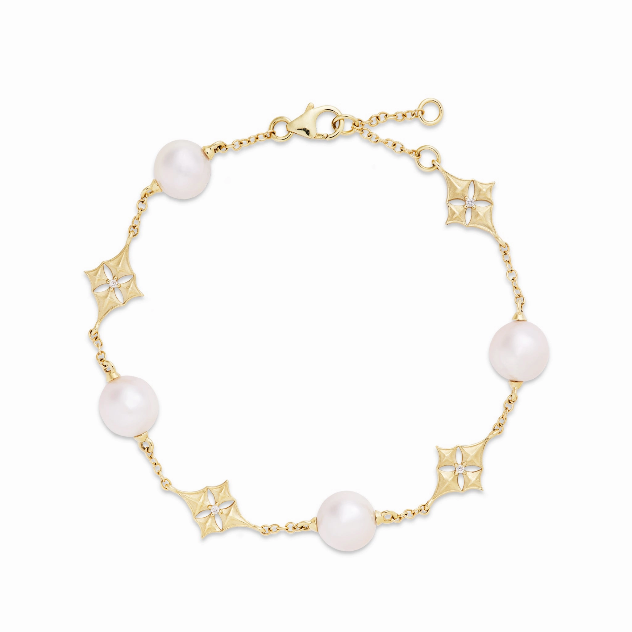 7-8" Hawaiian Quilted Star Akoya White Pearl Bracelet in Gold with Diamonds - 8mm Trend Forward