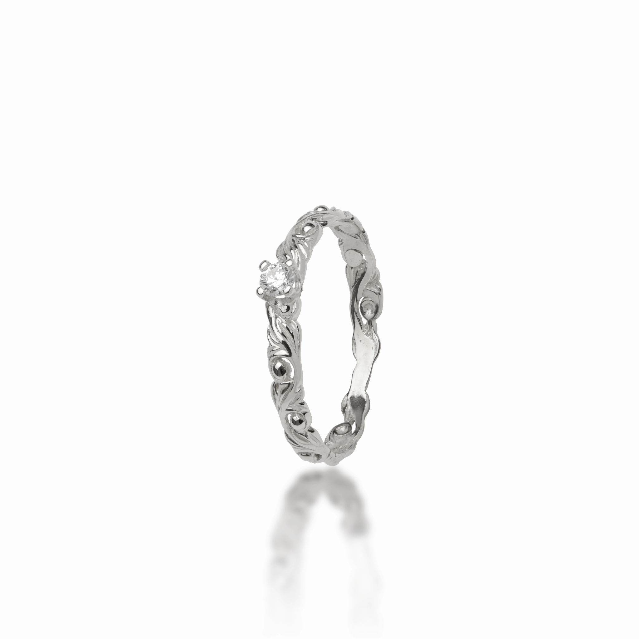 Minimal Style Living Heirloom Ring in White Gold with Diamonds - 3mm