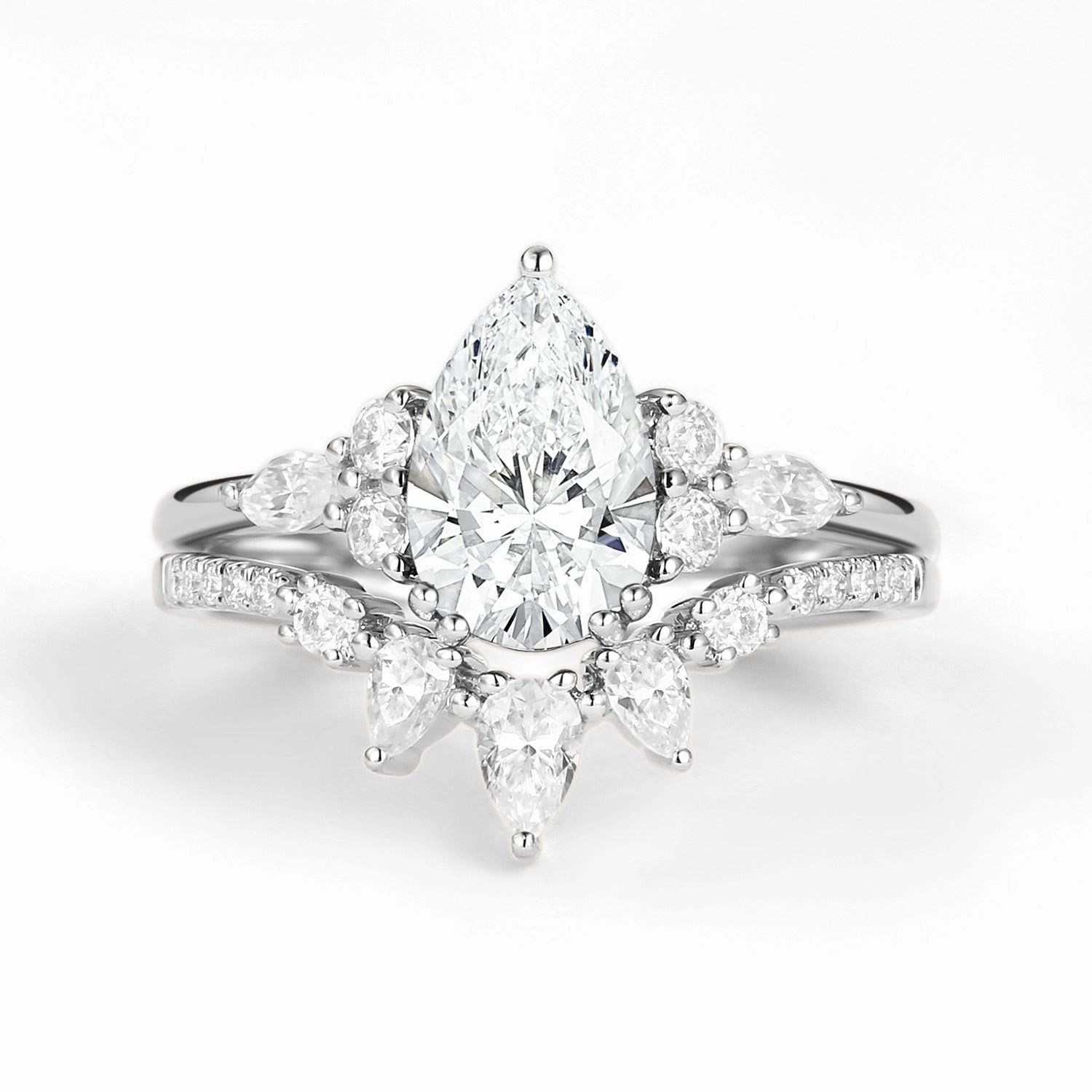 1.5ct Pear Cut Lab Grown Diamond Gold Engagement Ring Set 2pcs Sculpted Detail