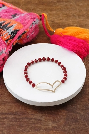 Burgundy beads bracelet with a cut out big Heart in gold tone mood enhancer