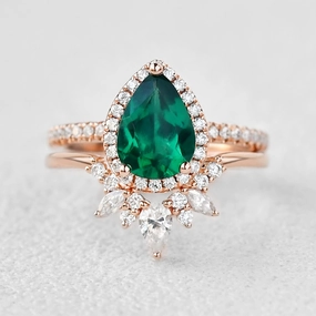 1.5ct Pear Shaped Emerald Cluster Halo Ring Set 2pcs Exquisite Craft Sleek Outline