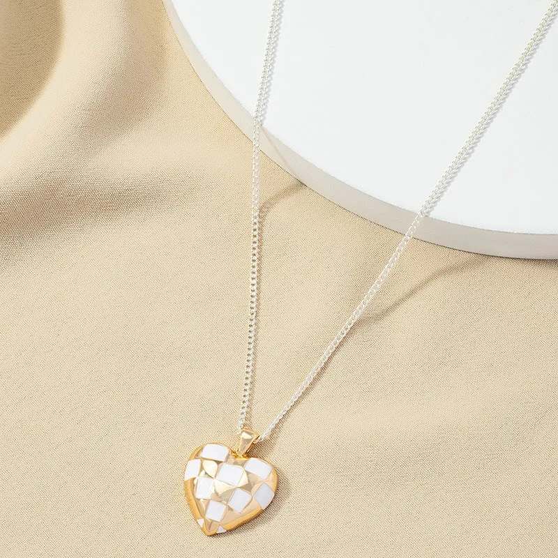 Enamel Oil Drop Heart Pendant Necklace - Wholesale Love Collarbone Chain