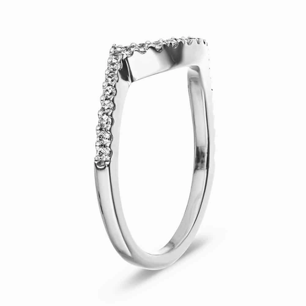 Customizable Appearance Corrosion resistant Madison 1/4 ctw Round Lab Grown Diamond Shared Prong Curved Band