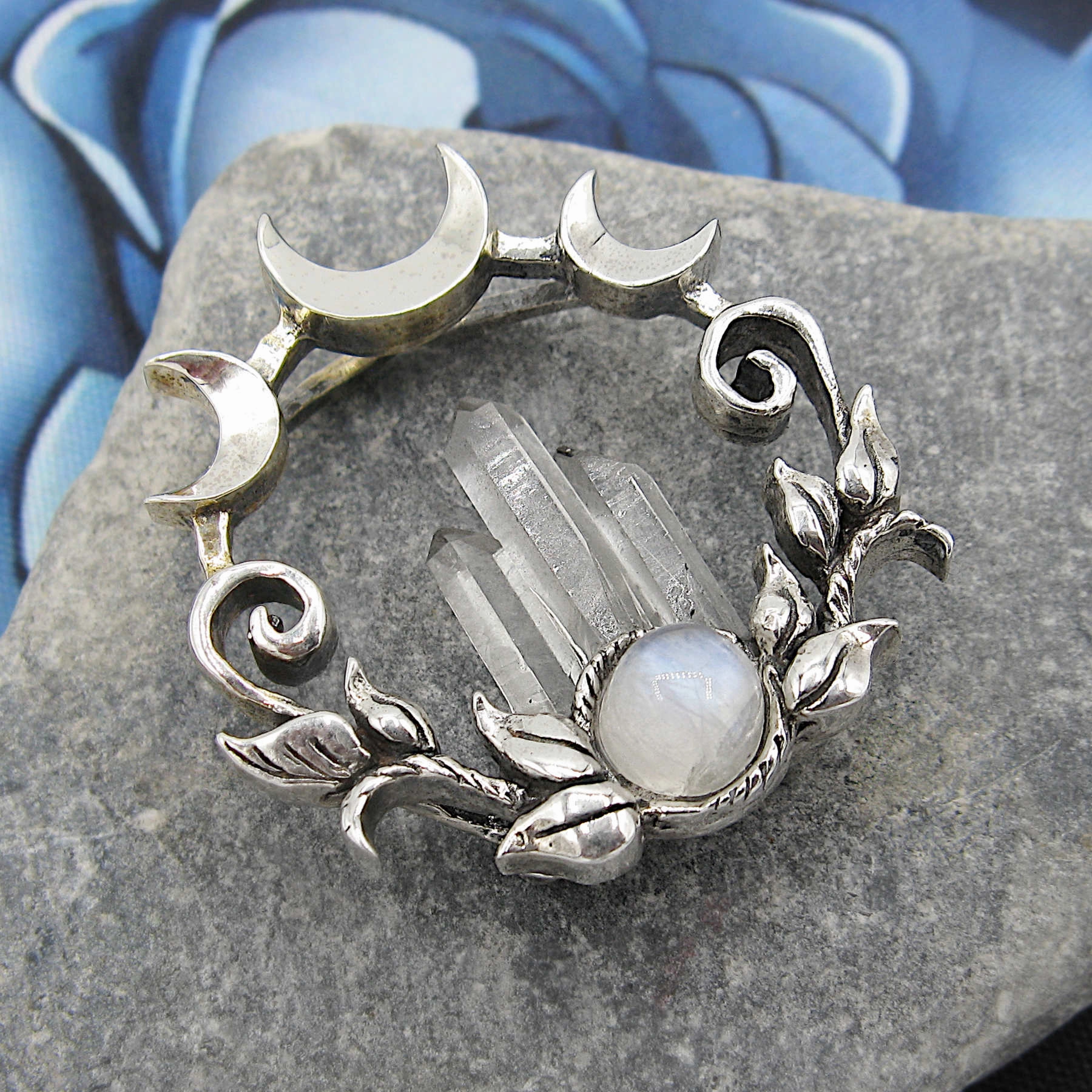 Fantasy Moon & Vines Circle Pendant with Raw Quartz Crystals and Gemstone Cabochon, Handmade Wire Wrapped Piece Dainty Piece