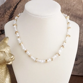 Joyful Style Minimalist Jewelry Golden Drift ?C Dainty Necklace with Faux Pearls and Nugget Beads
