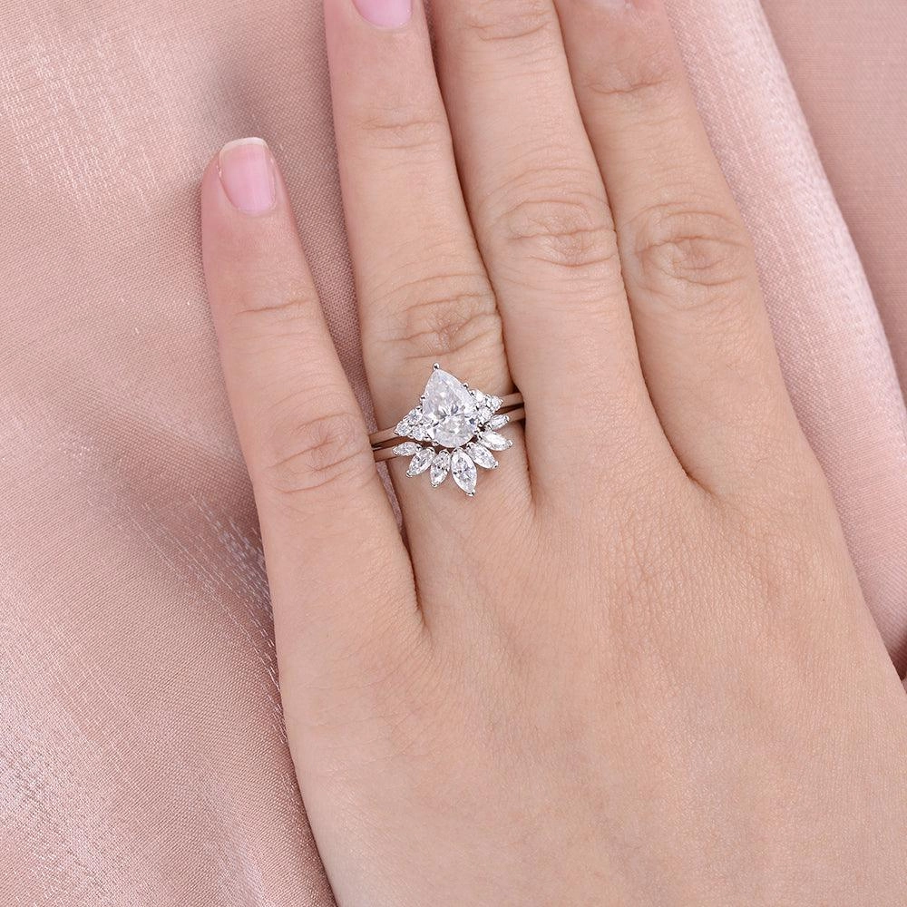 Pear Shaped Moissanite White Gold Cluster Ring Set 2pcs Sparkling Jewelry Design Exclusive Style