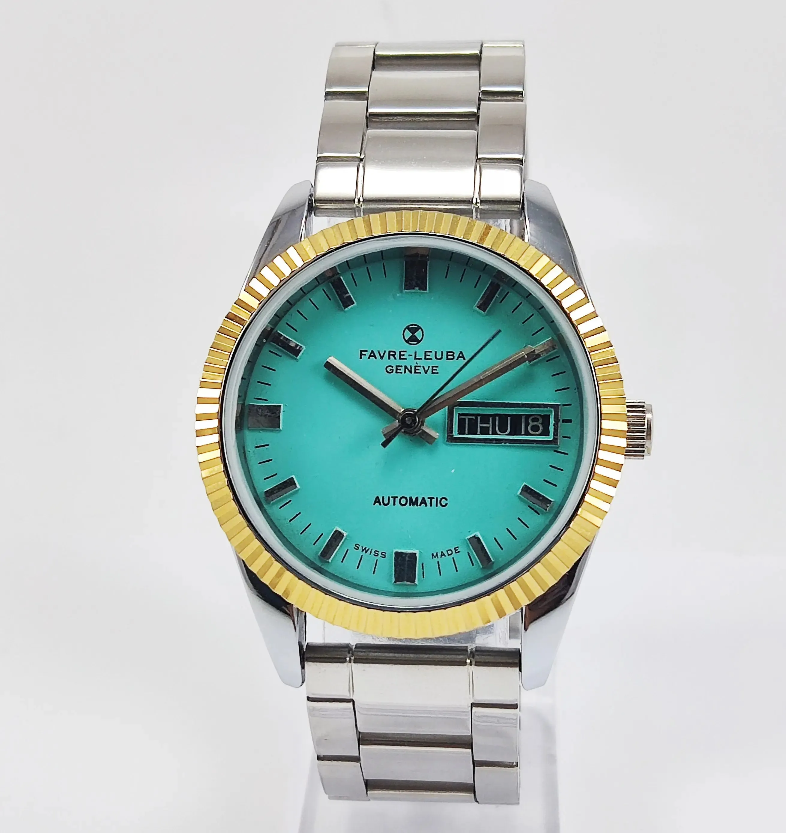 Favre Leuba Geneve Pista Green Dial Automatic 17 Jewels Golden Bezel Men's Watch