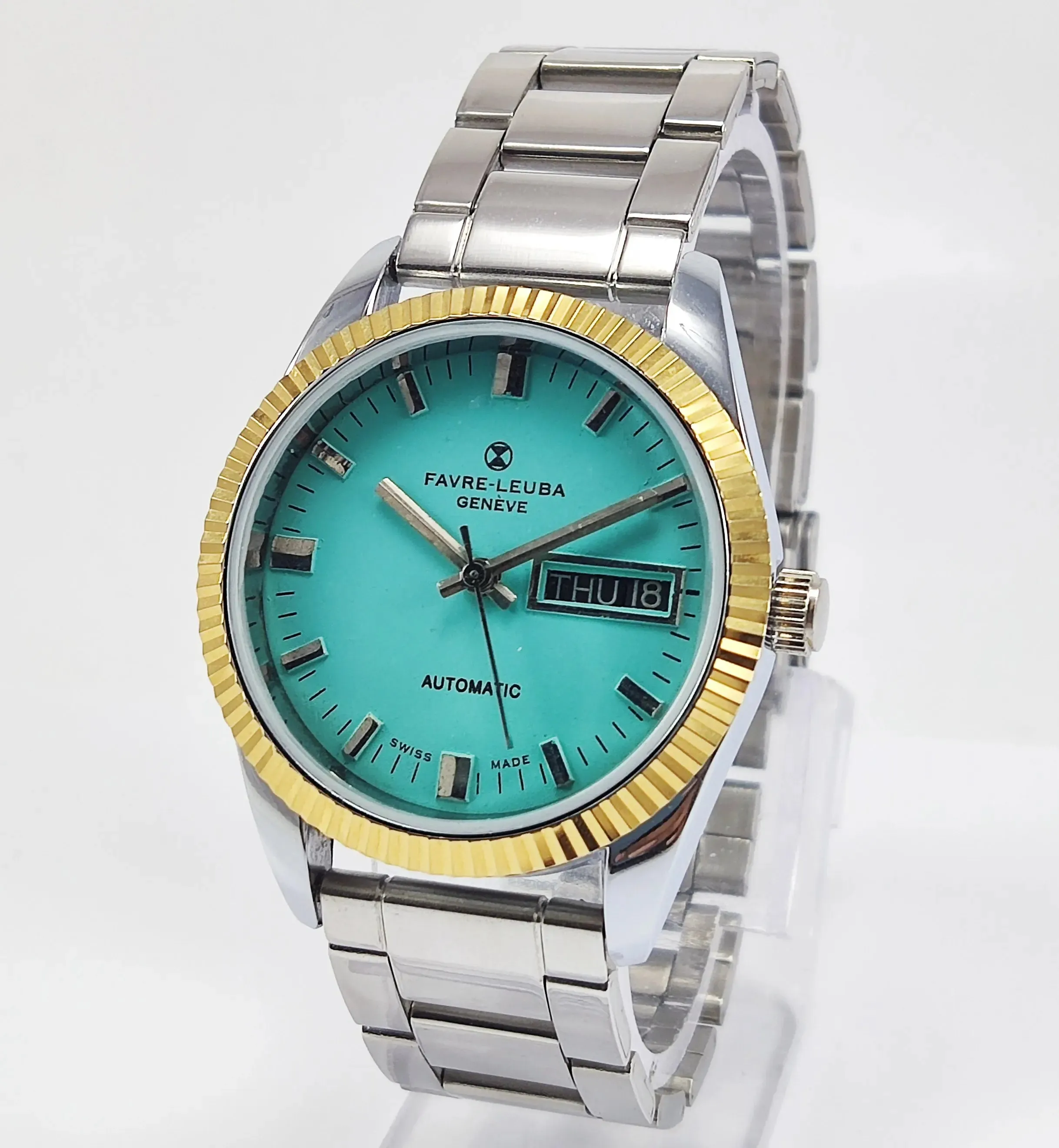 Favre Leuba Geneve Pista Green Dial Automatic 17 Jewels Golden Bezel Men's Watch