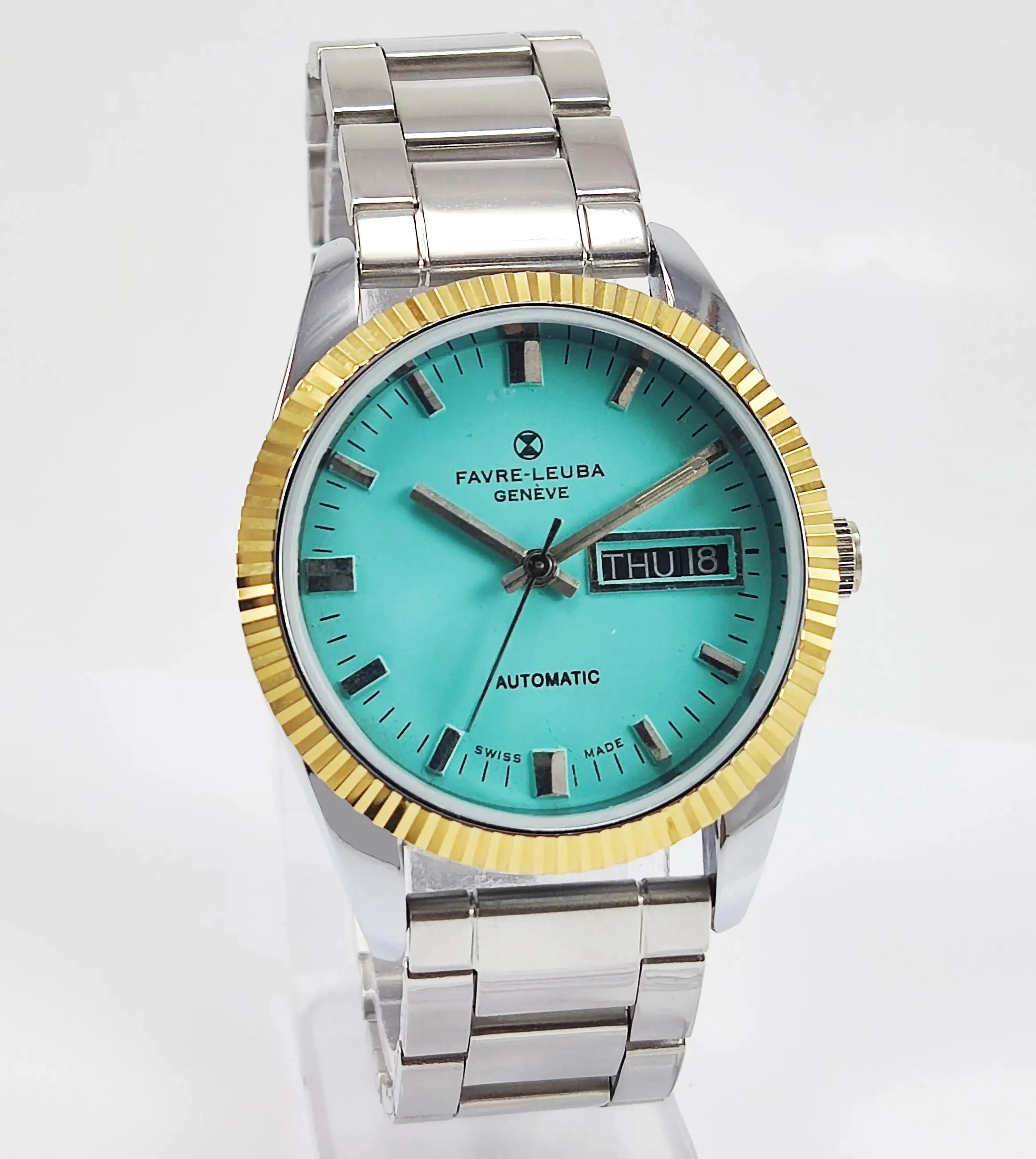 Favre Leuba Geneve Pista Green Dial Automatic 17 Jewels Golden Bezel Men's Watch