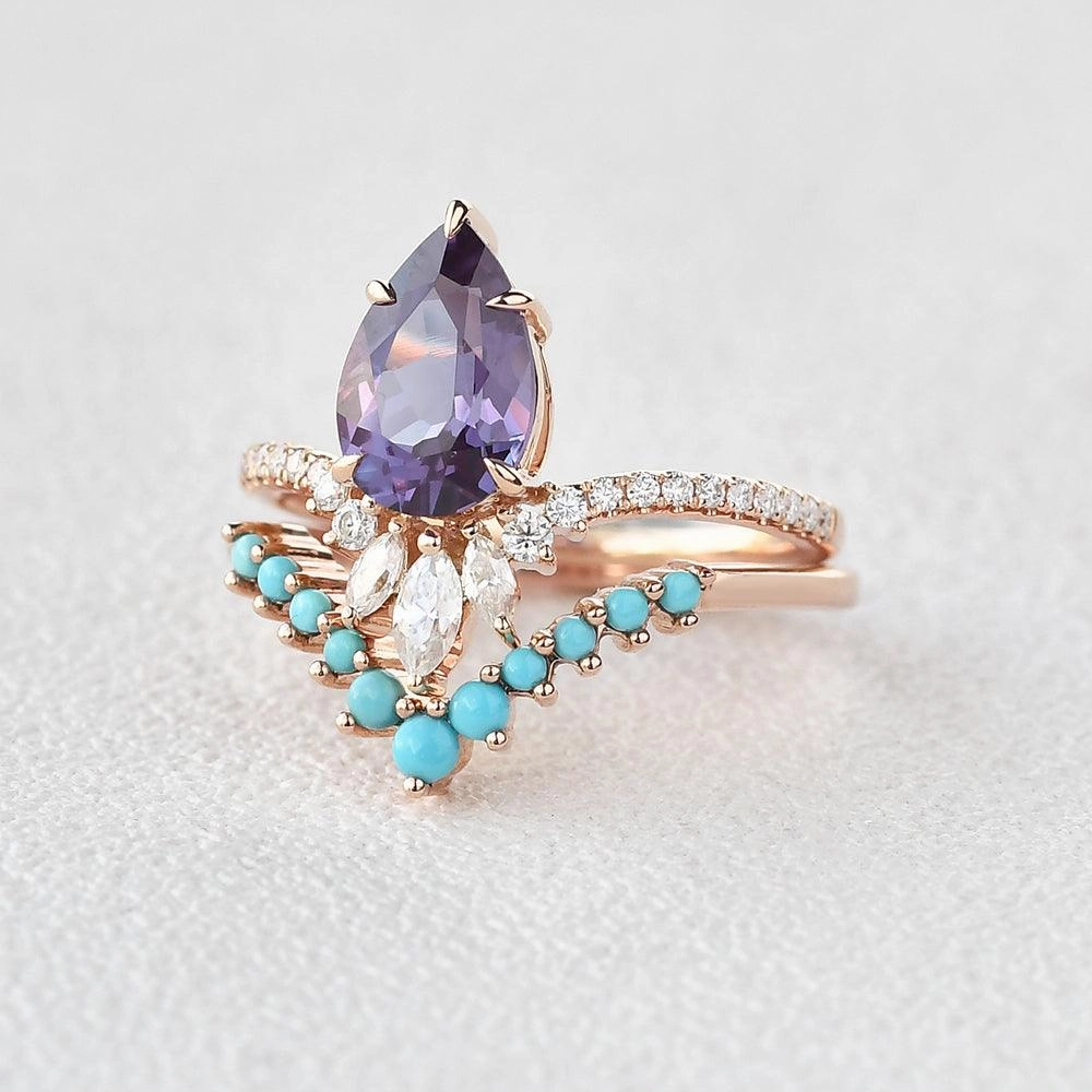 Multi Purpose Sophisticated Embellishments Alexandrite & Moissanite & Turquoise Yellow Gold Ring Set 2pcs