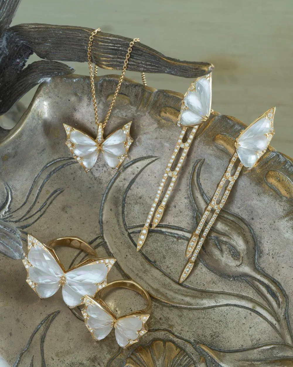 Fly By Night Large Cocktail Ring