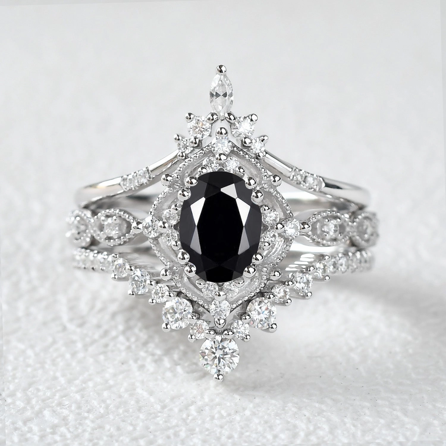 Vintage Pop Dainty Shine Oval Black Moissanite Signature Vintage Ring Set 3pcs