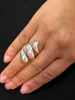 Geometric Swirl Ring