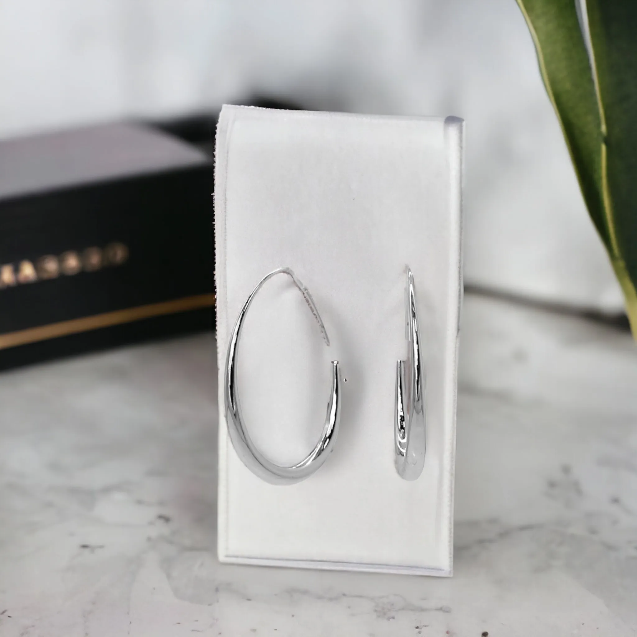 Gold or Silver Waterdrop Hoop Earrings