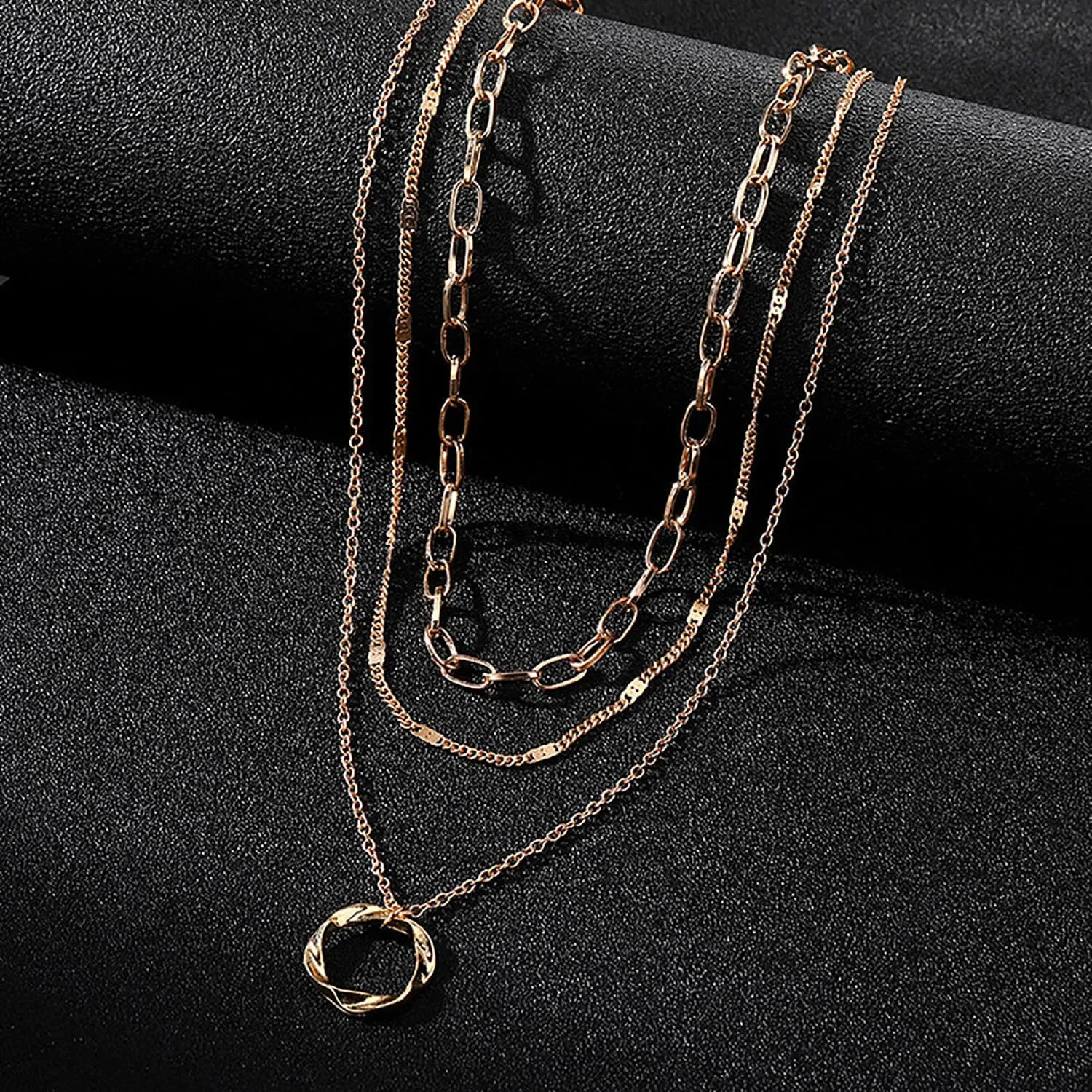 Gold Paper Clip Necklaces for Women Paper Clip Pendant Necklaces Simple Layered Chain Necklace Fashion Trendy Layered Necklaces Set for Women Jewelry