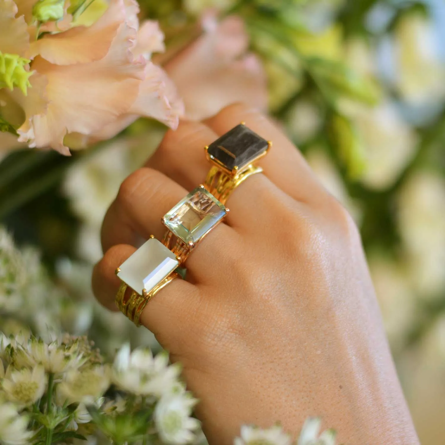 Gold Ring Labradorite Pietra