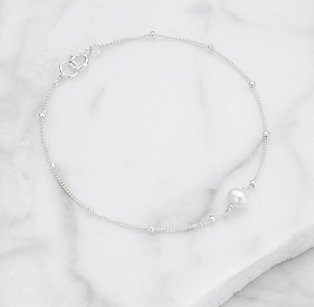 Gold Satellite Pearl Bracelet