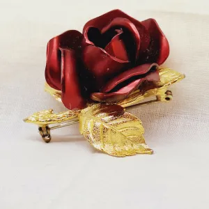 Gold Tone Rose Brooch