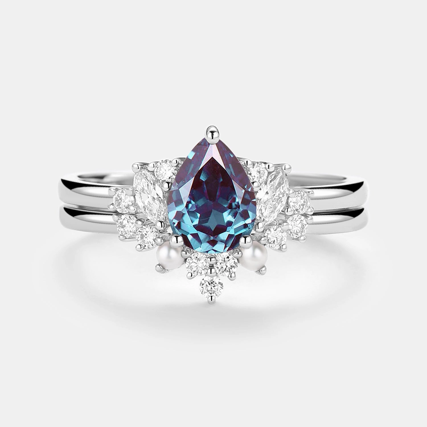 Vibrant Detail Bold Sparkle 1.5ct Lab Alexandrite Pearl-fect Vintage Cluster Ring Set 2pcs - Zhuri
