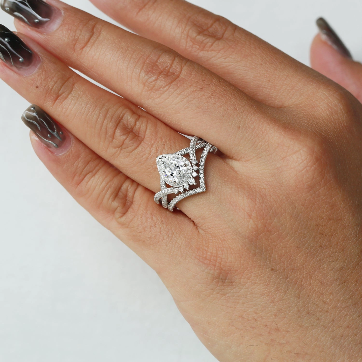 Layered Glow Effortless Match Pear Shaped Moissanite Infinity Gold Ring Set 2pcs