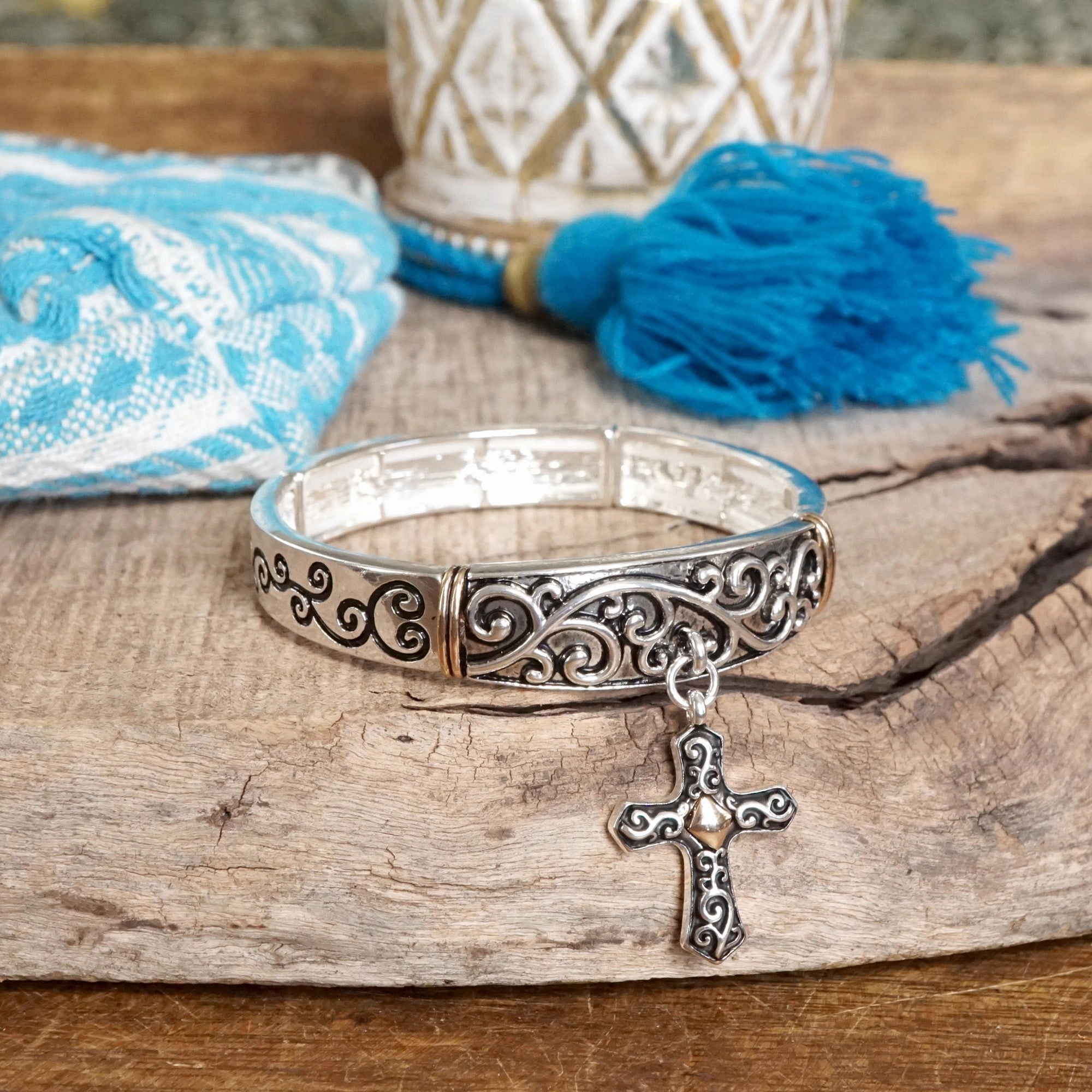 Graceful Whimsy ?C Classic Filigree Stretchy Bangle with Charm Playful Spirit
