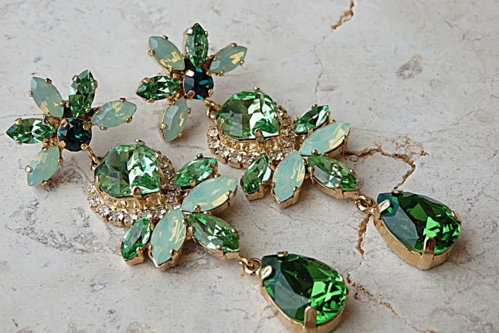 Green heart earrings