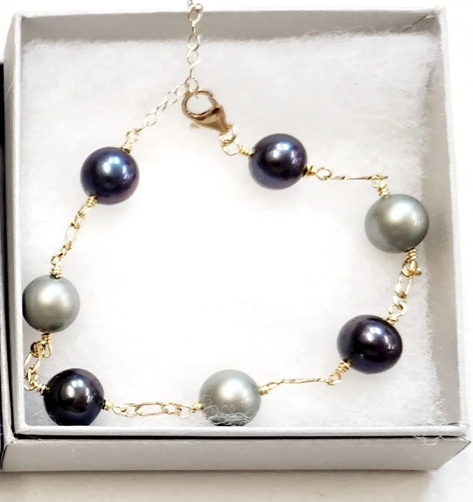Green Swarovski and Black Tahitian Bracelet - 12mm Black Tahitian and Purple Swarovski Pearls