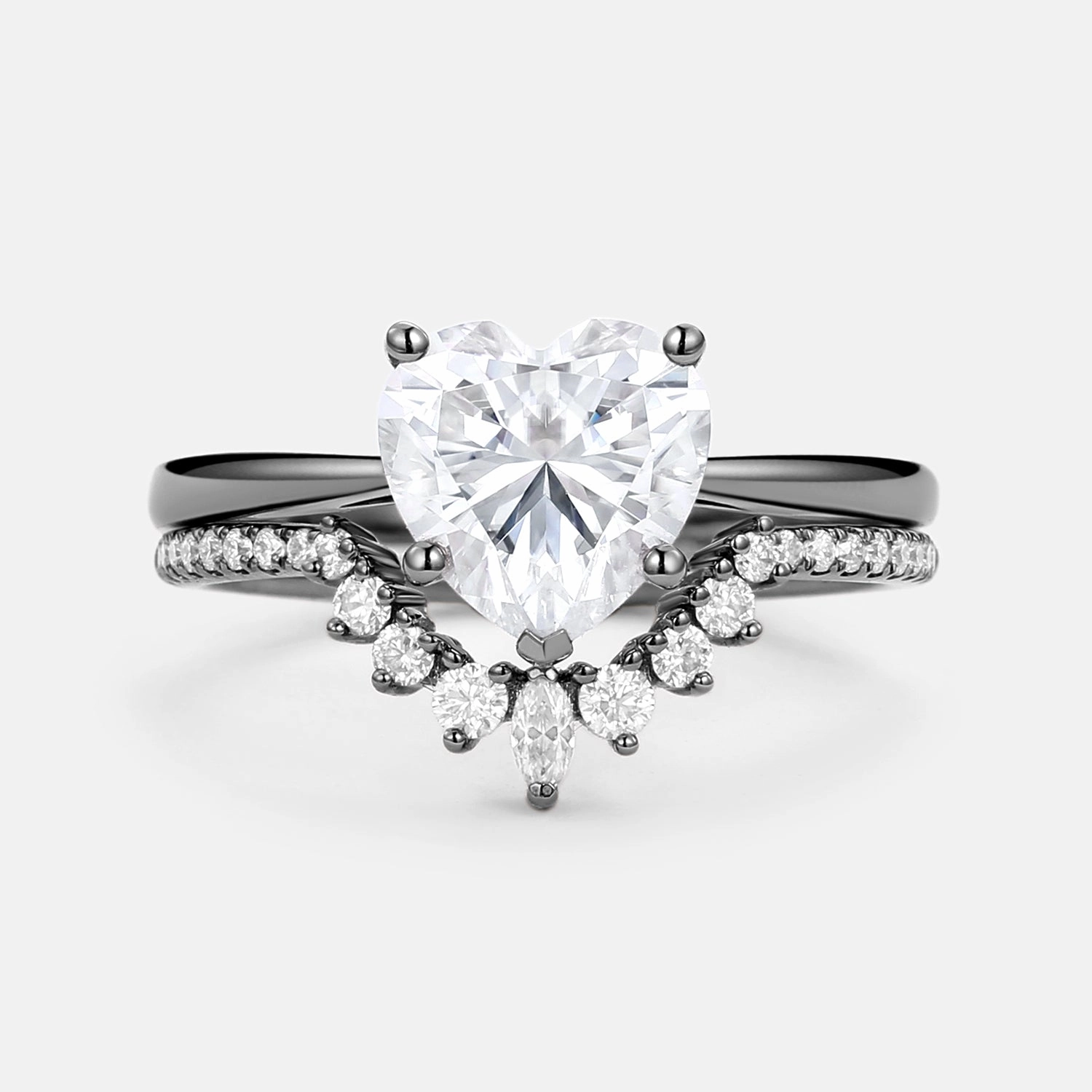 Artistic Detail Heart Shaped Moissanite Classic Solitaire Ring Set