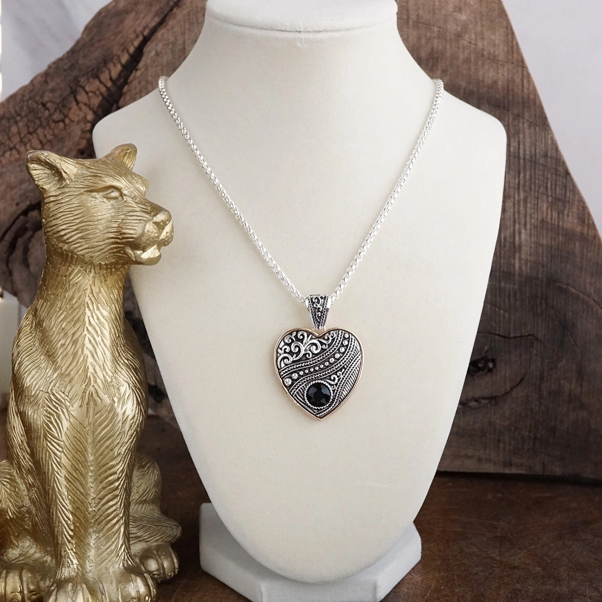 Urban Guy Heirloom Glow ?C Ornate Heart Pendant Necklace in Worn Silver and Gold