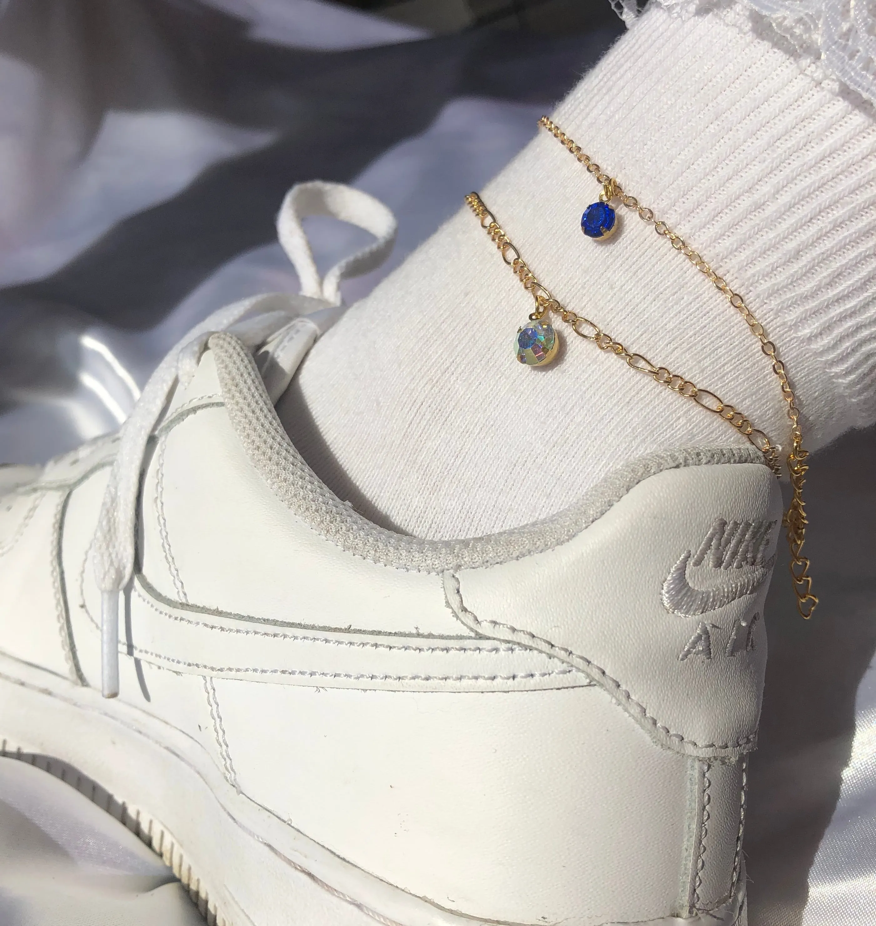 Icy drop anklet