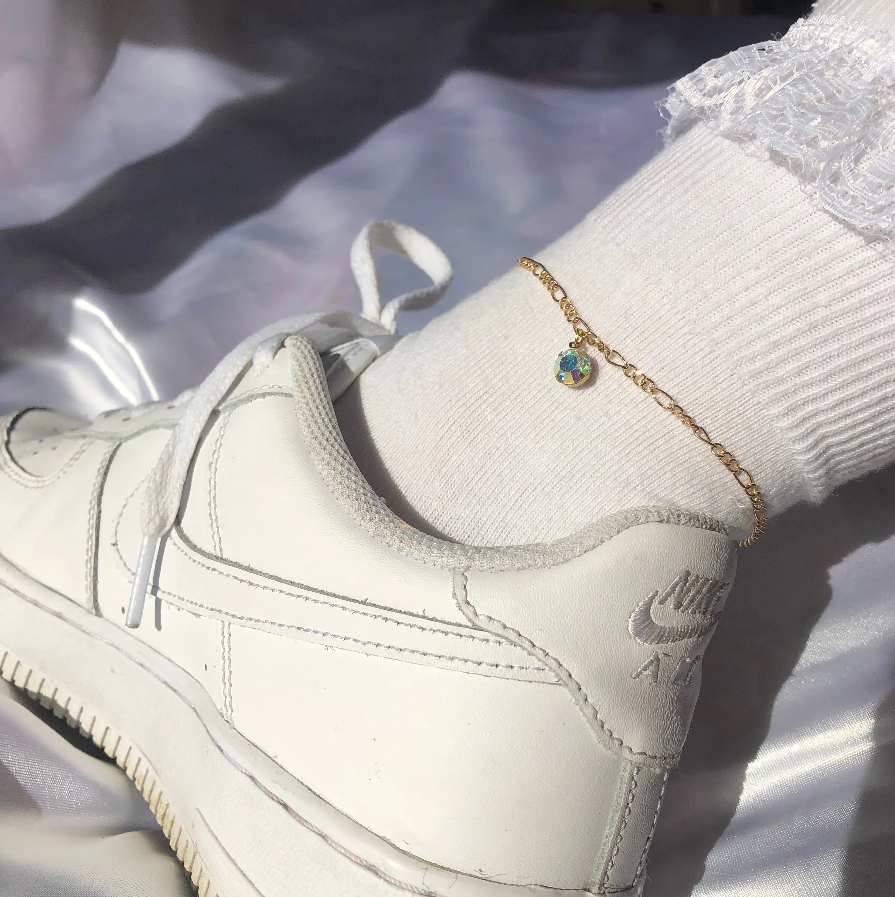 Icy drop anklet