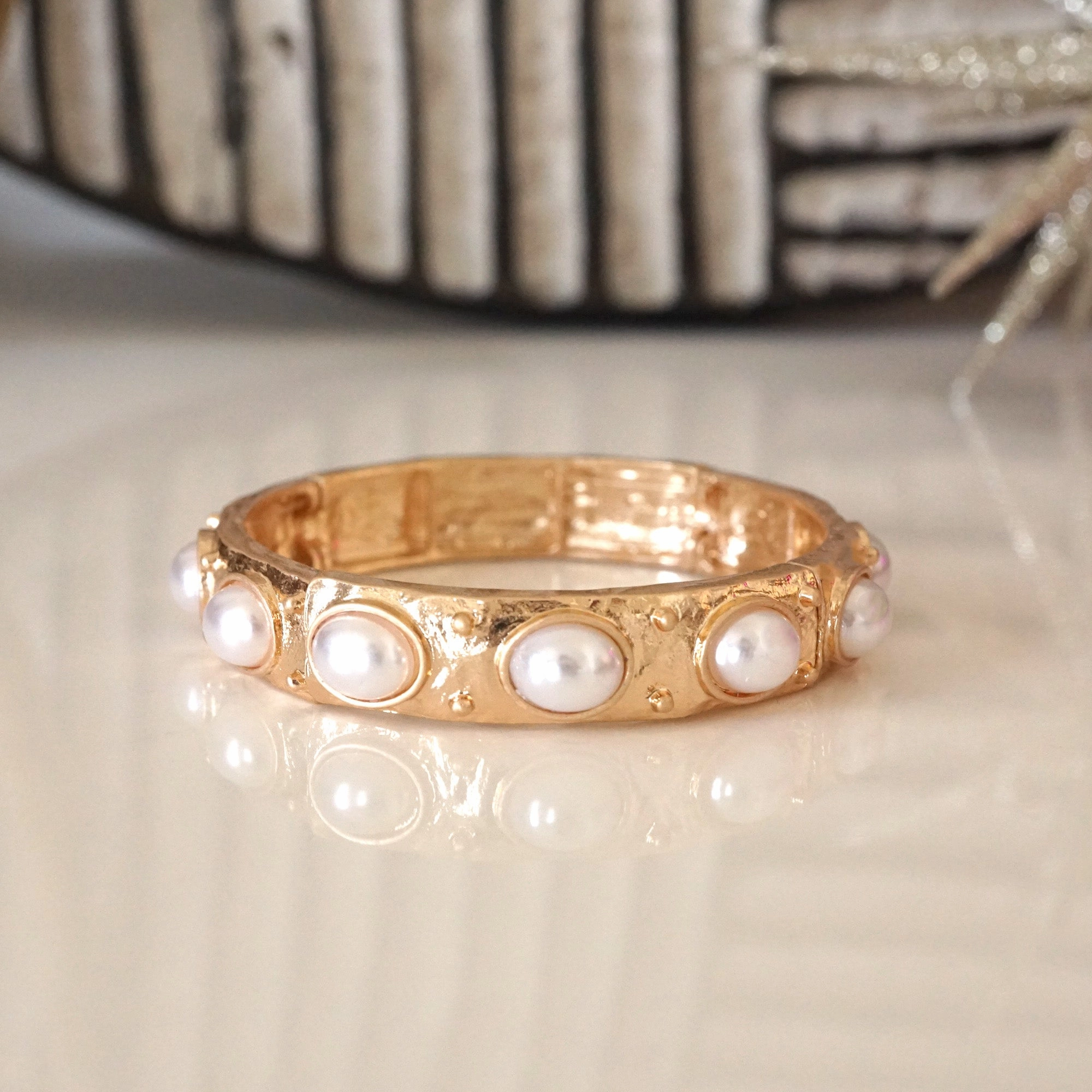 Classic Golden Stretchy Bangles ?C Pearl or Turquoise Accents Gain Charm