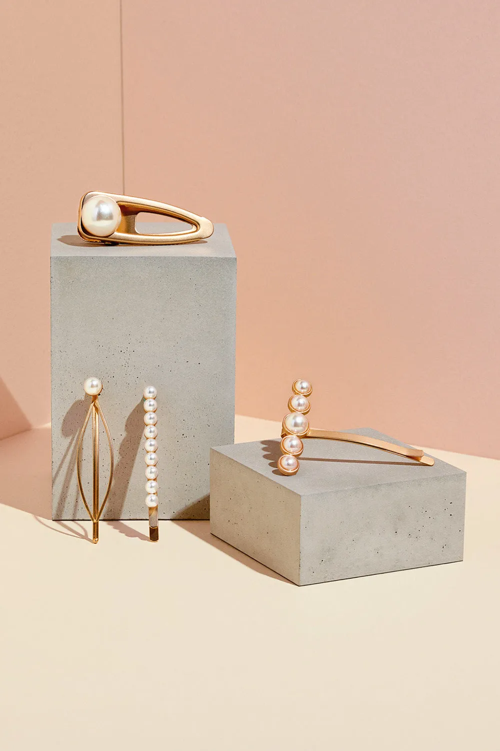 Jeweled Pearl Bobby Pins Set