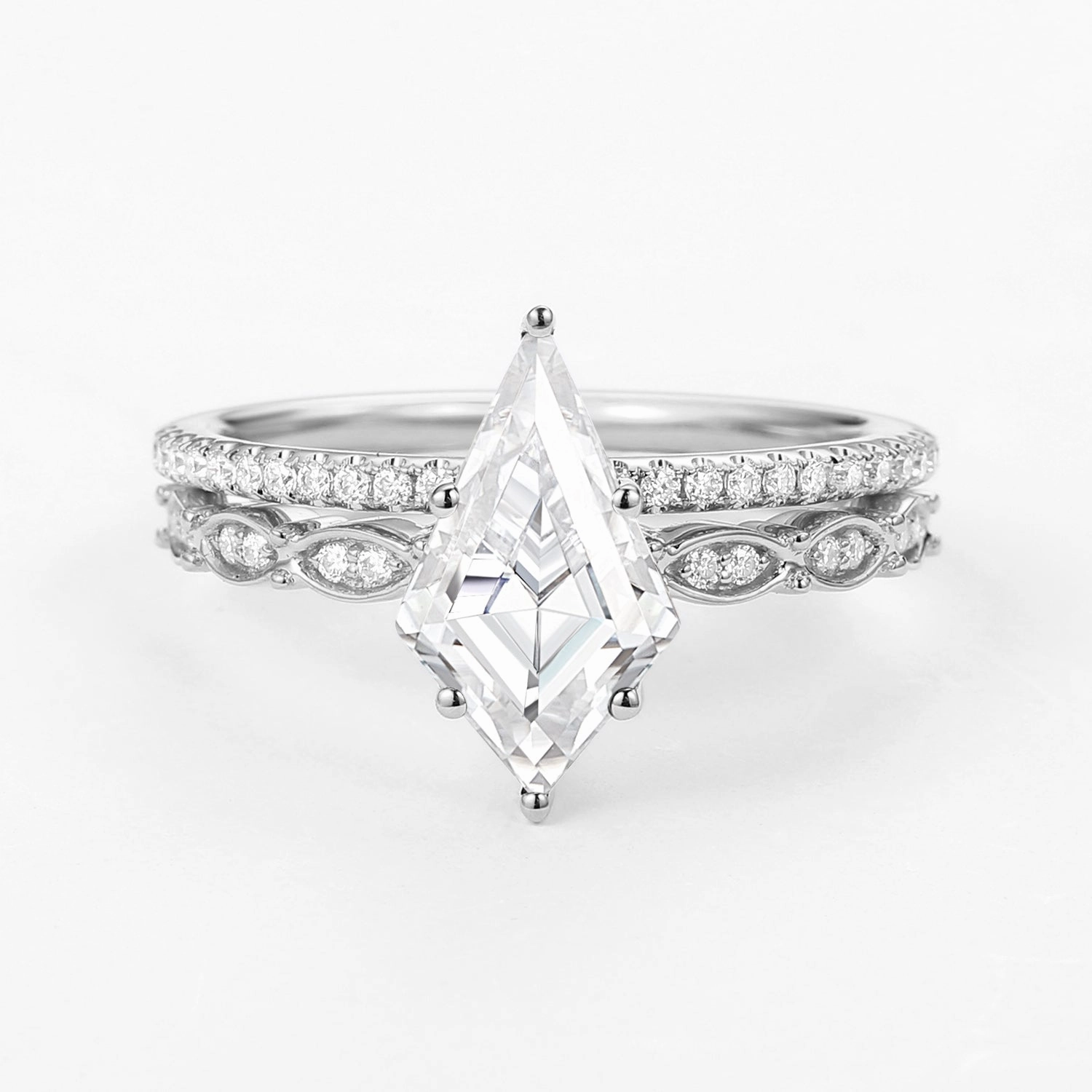 Luxury Craft Fashion Gift Kite Cut Moissanite Engagement Ring with Straight Band Set 2pcs