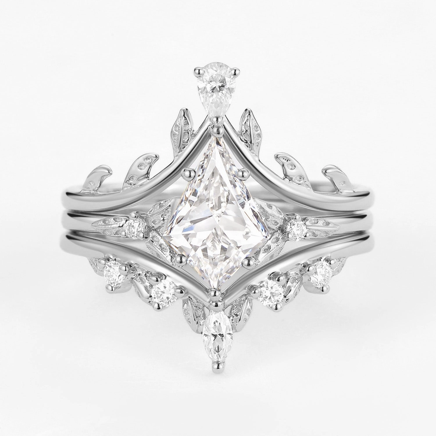 Bold Highlight Kite Cut Moissanite Leafy Engagement Ring Set 3pcs