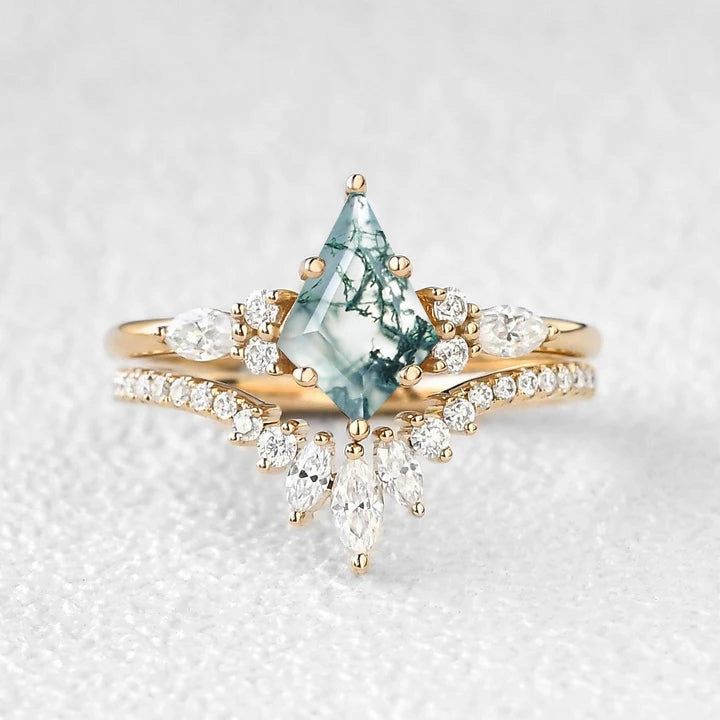 Kite Cut Moss Agate Three Stone Engagement Ring Set 2pcs - Rebecca Travel Ready Unique Highlight