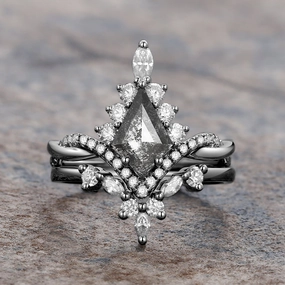 Radiant Detail Kite Salt & Pepper Diamonds Wedding Ring Set 2pcs