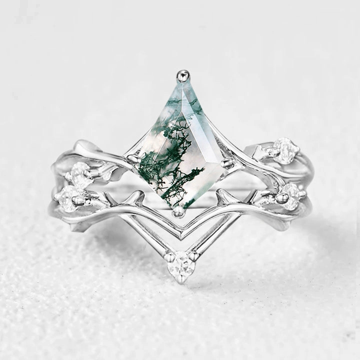 Muted Details Cute Accent Kite Shape Branch Moss Agate Engagement Ring Sets 2pcs