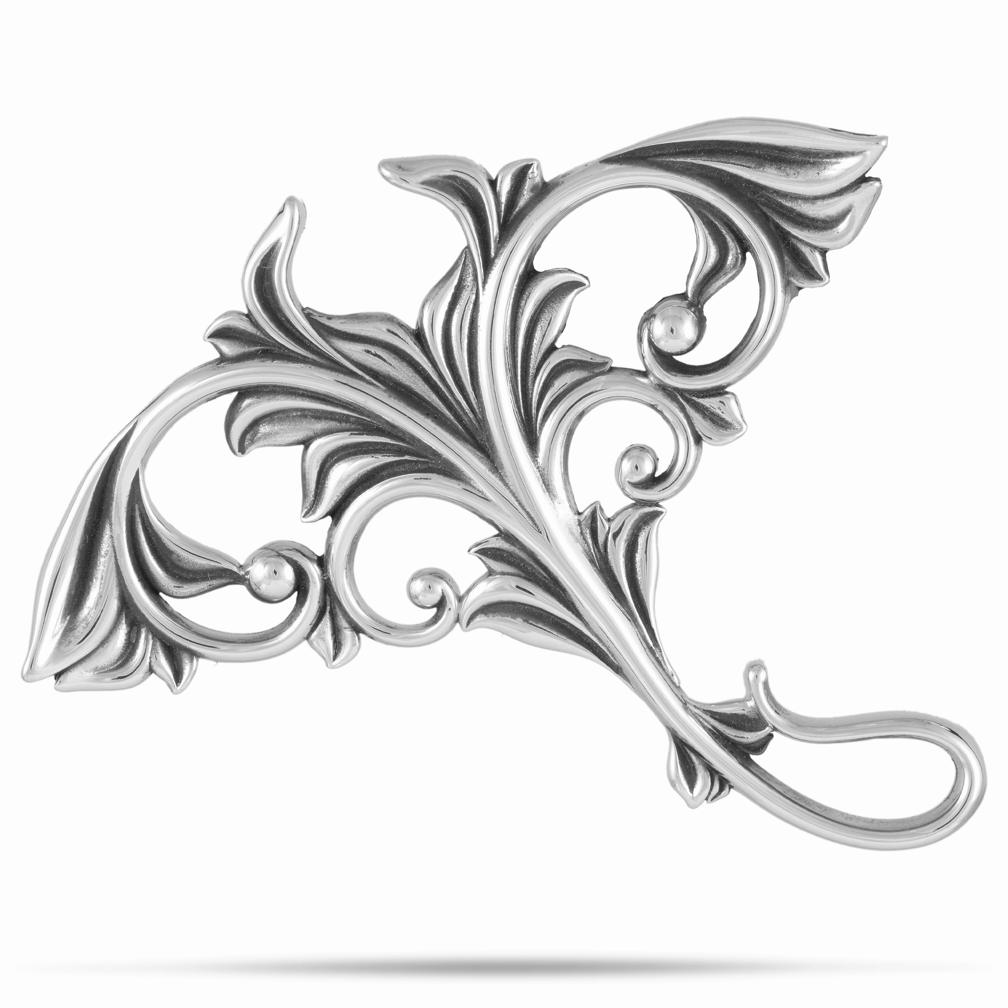 Pastel Mood Refined Light Living Heirloom Manta Ray Pendant in Sterling Silver - 63mm