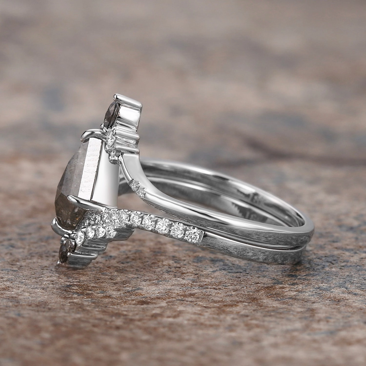 Graceful Design Fashionable pieces Kite Salt & Pepper Diamonds Engagement Ring Set 2pcs