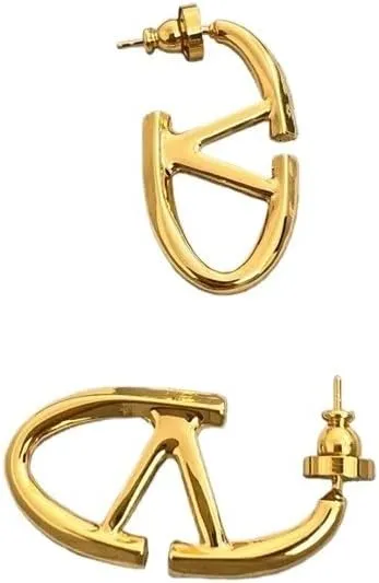 Luxurious V-shaped geometric earrings, fashionable letter V earrings, personalized plain hoop women's versatile geometric earrings fashion jewelry