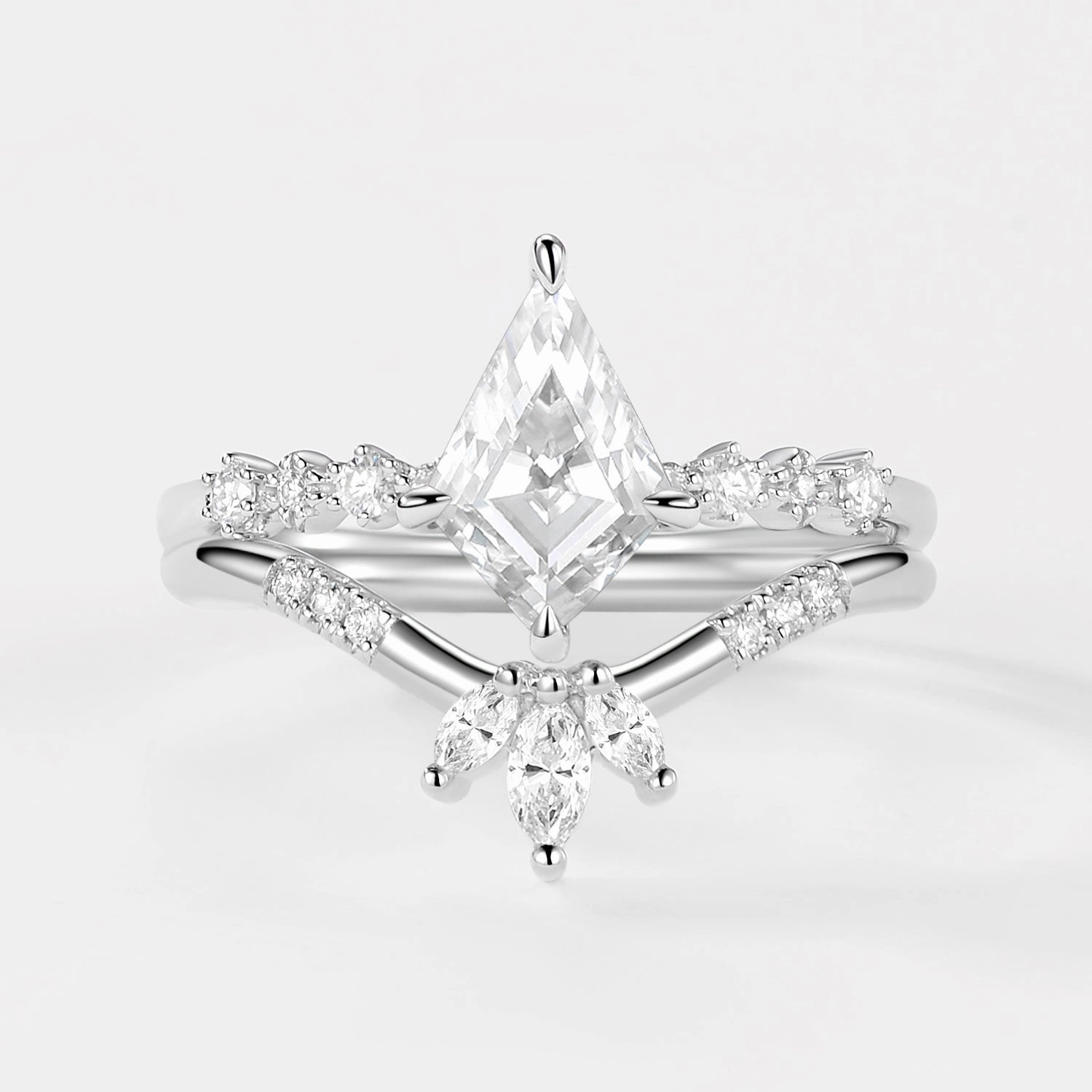 Kite Cut Moissanite Stacking Engagement Ring Sets 2pcs Everyday Charm Sleek Feature