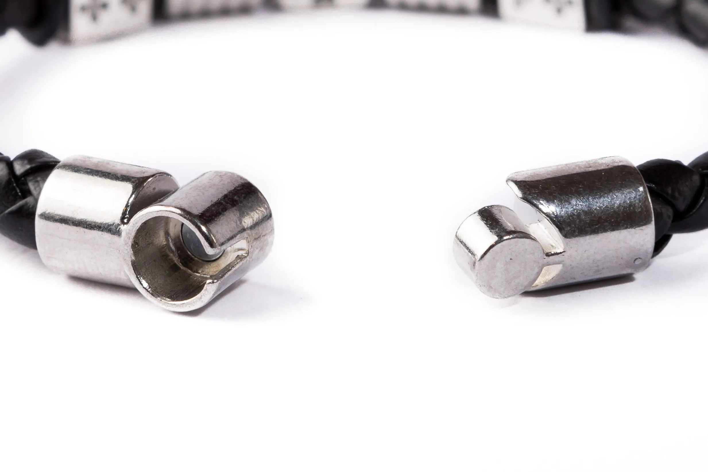 Magnetic Leather Bracelet - Madrid A