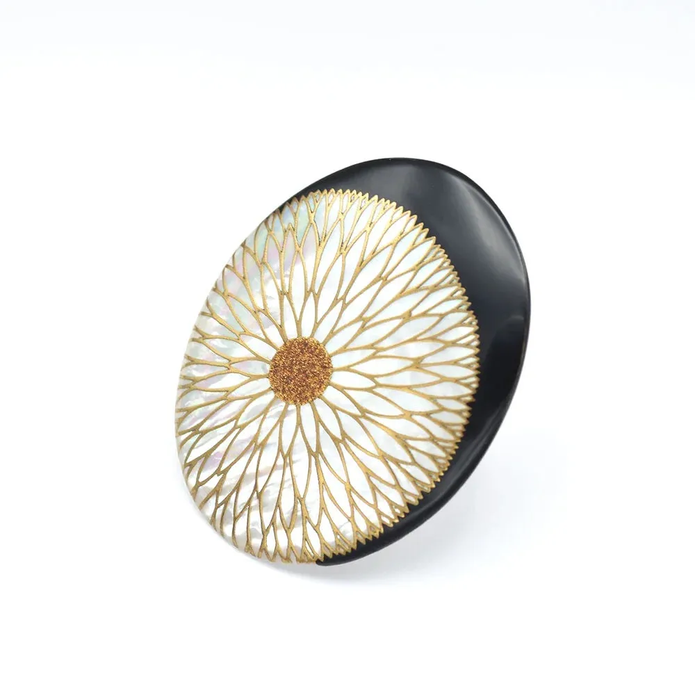 Maki-e Urushi Lacquer Brooch - White South Sea Pearl Shell / Chrysanthemum  -, Traditional Japanese Urushi Lacquer Jewelry