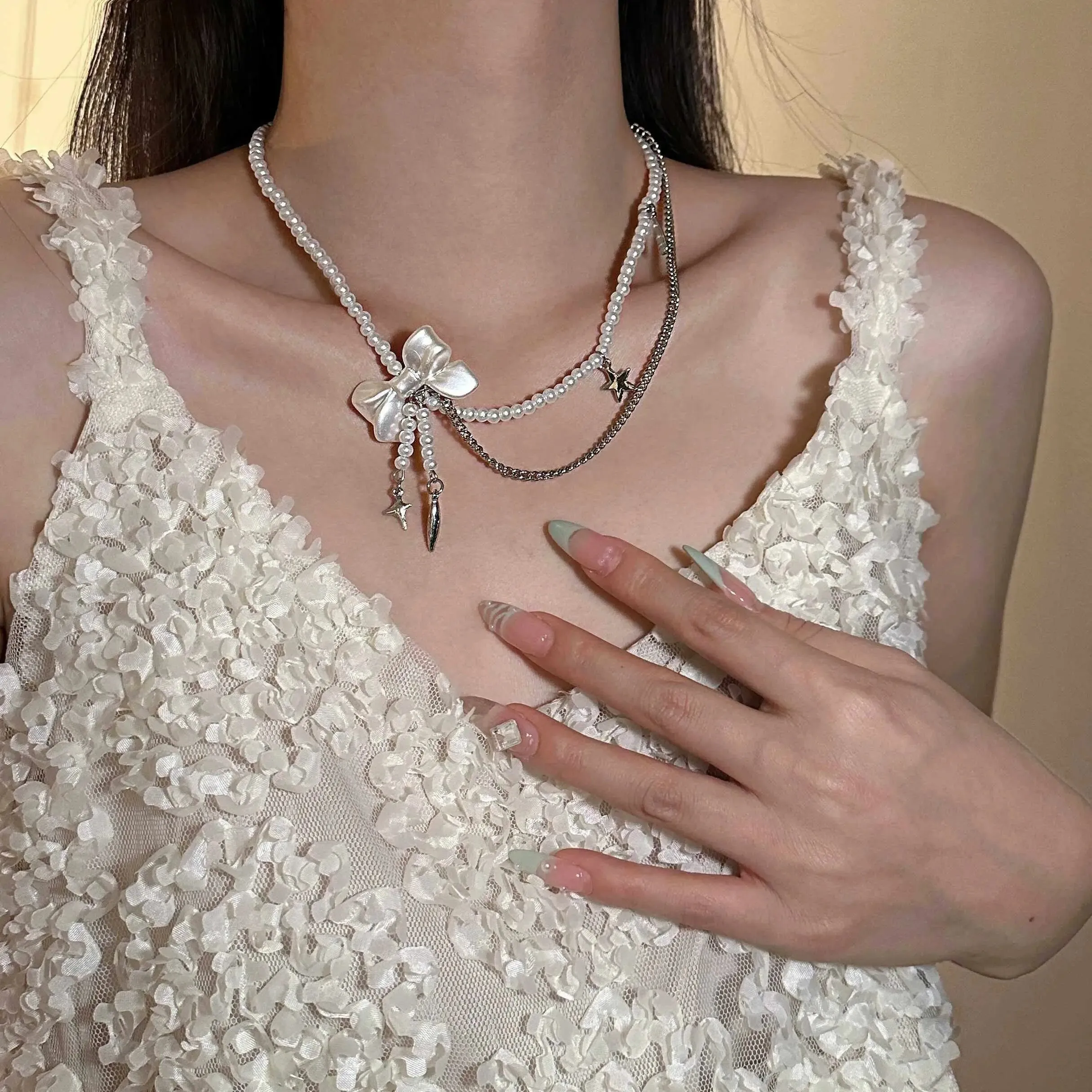 MAYTRENDS  -  Bow Knot White Bead String Imitation Pearl Double-layer Strap Necklace Collarbone Chain